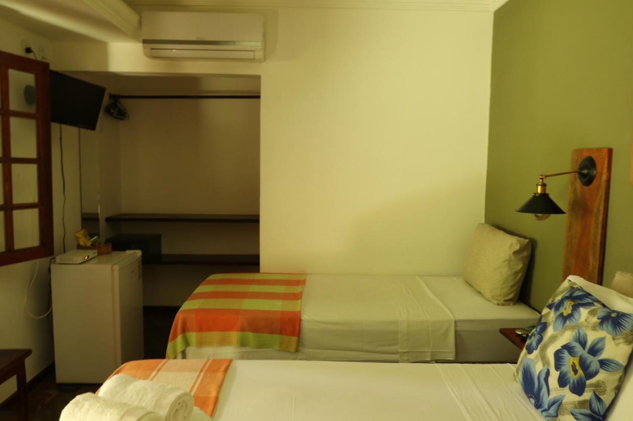 Catamara 4*